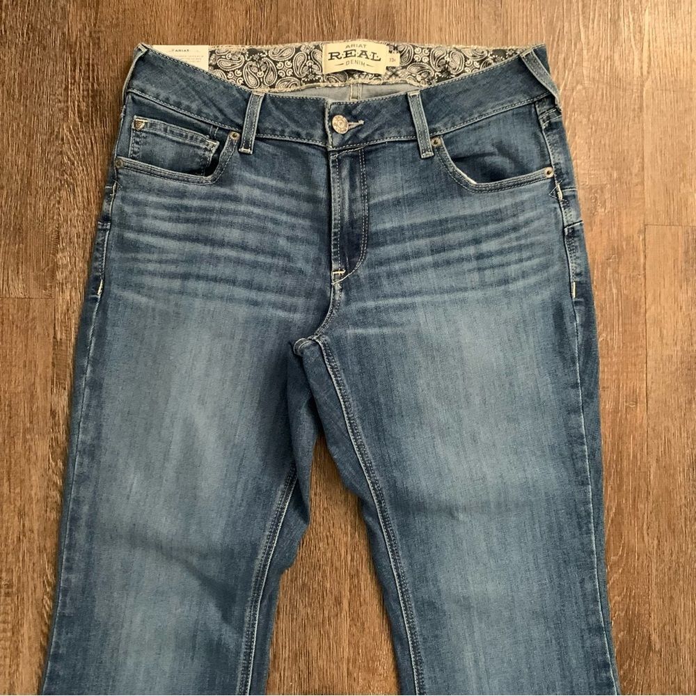 Ariat Real Denim Mid Rise Boot Cut Jeans Size 33 - Picture 2 of 10